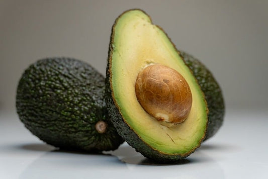 Avocado (एवोकॅडो)